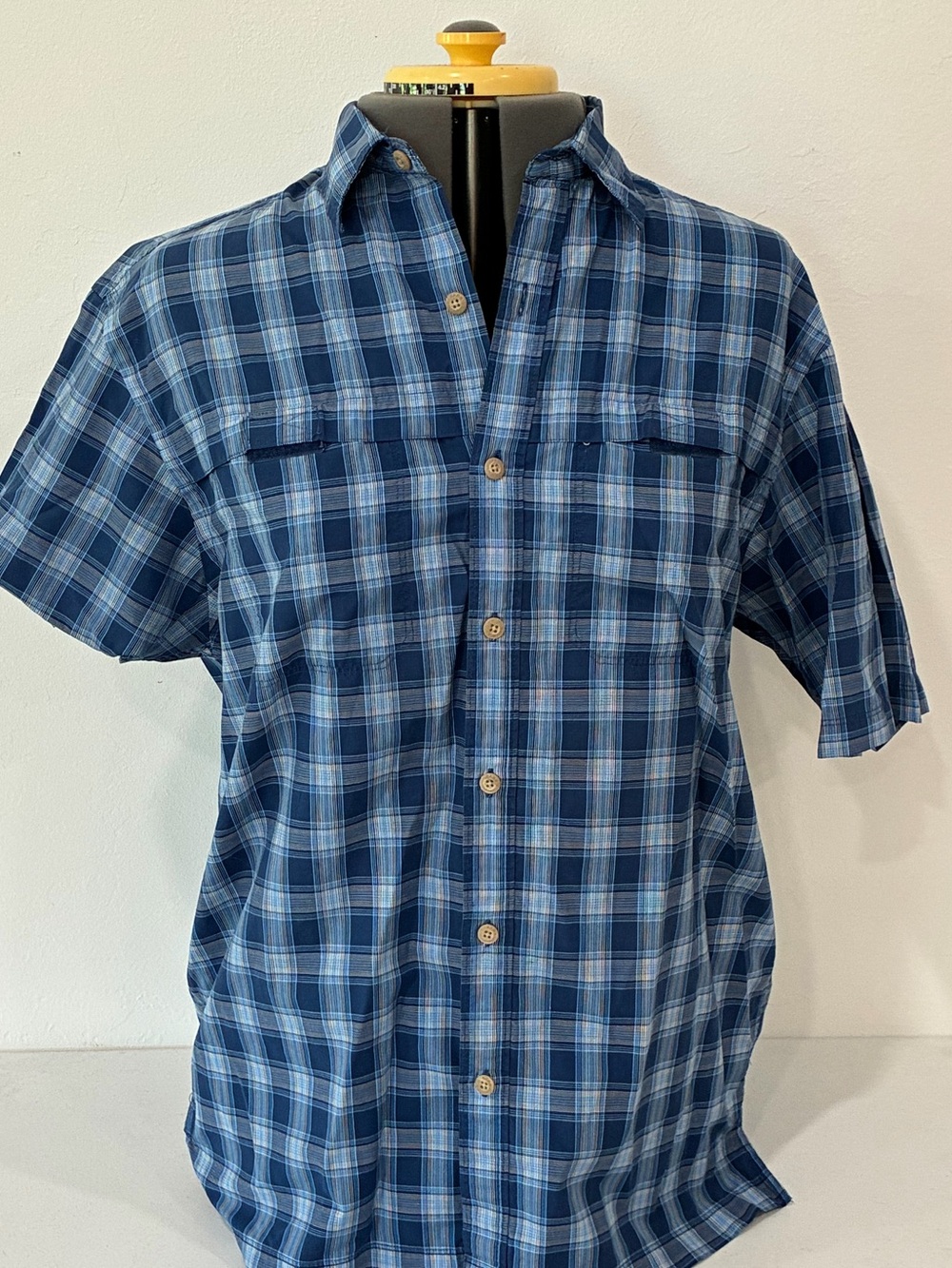 GH Bass Men's L Performance Plaid Shirt Short Sleeve Vented